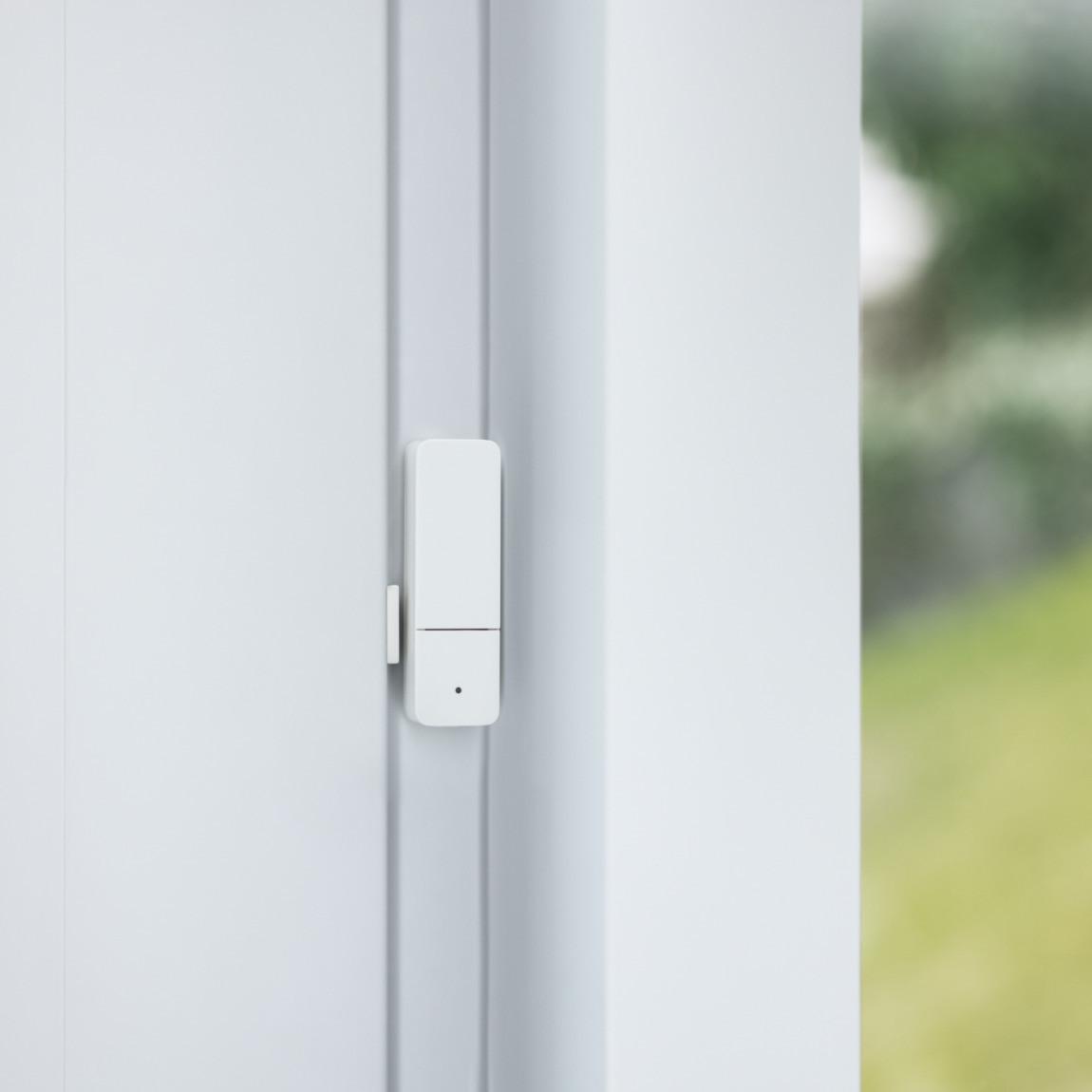 Bosch Smart Home Tür-/ Fensterkontakt II 6er-Set_einzeln an Fensterrahmen