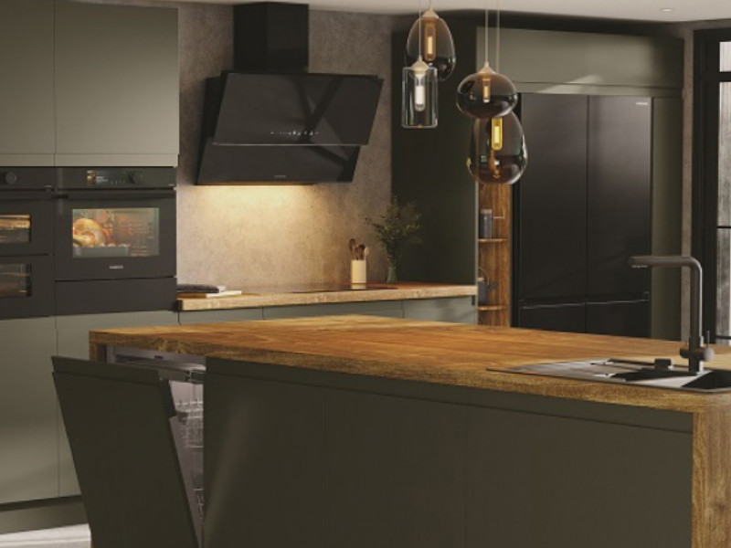 Smarte Küche: Kühlschrank, Abzugshaube und Ofen vernetzt