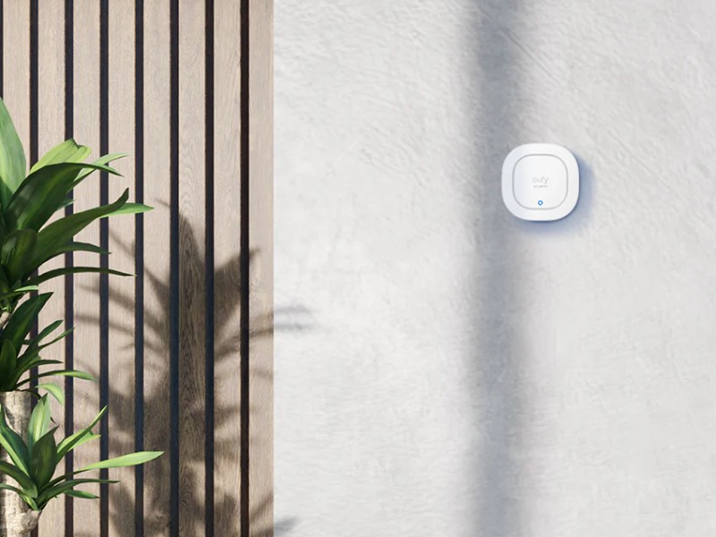 Alarmsysteme Vergleich: eufy Alarm Zentrale an der Wand