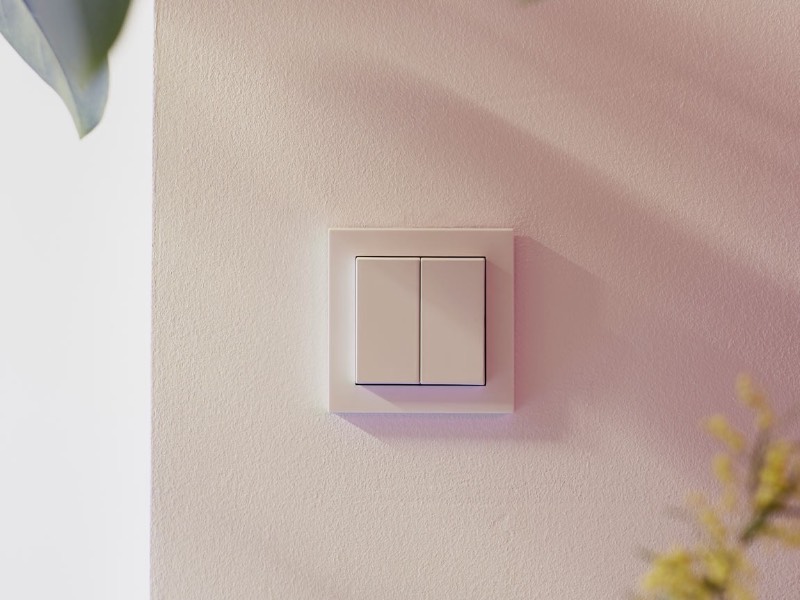 Senic Friend of Hue Smart Switch - Smarter Lichtschalter für HomeKit in weiß
