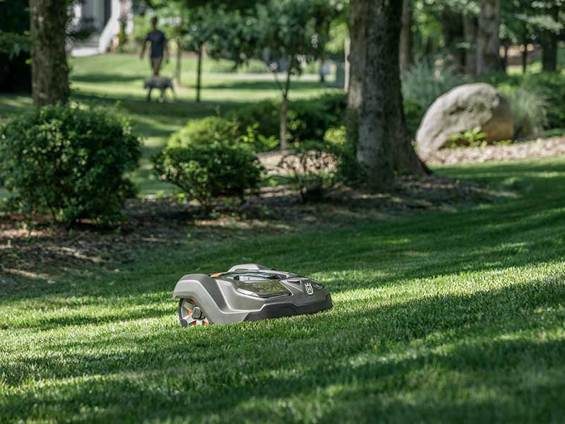 Steigungspotenzial von Husqvarna Mähroboter im Park