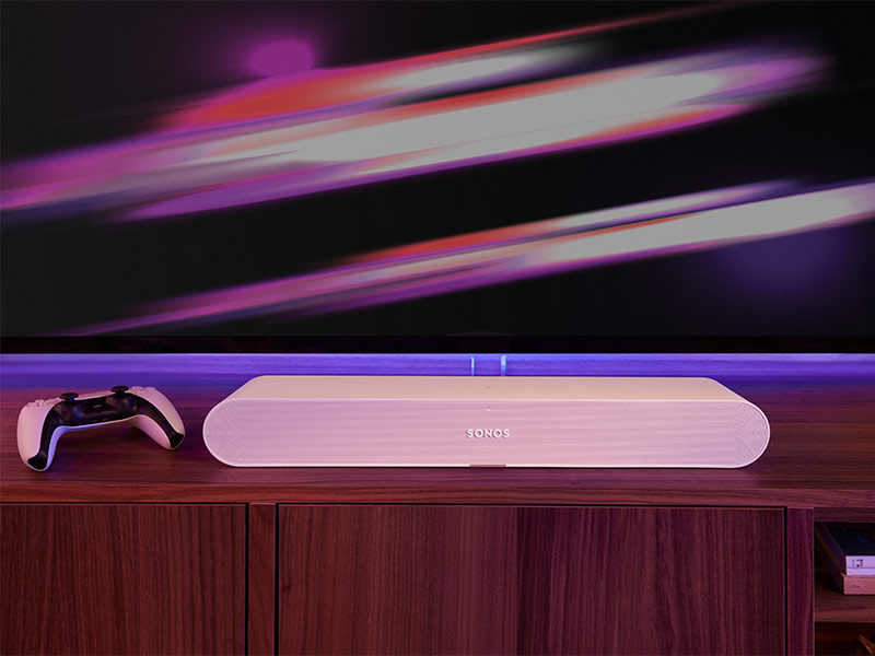 Sonos Ray mit PS5-Controller