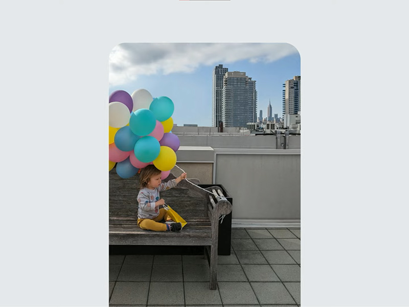 Google I/O 2023: Magic Editor - Kind mit Luftballons am Bildrand