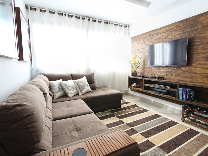 wohnzimmer mit fernseher