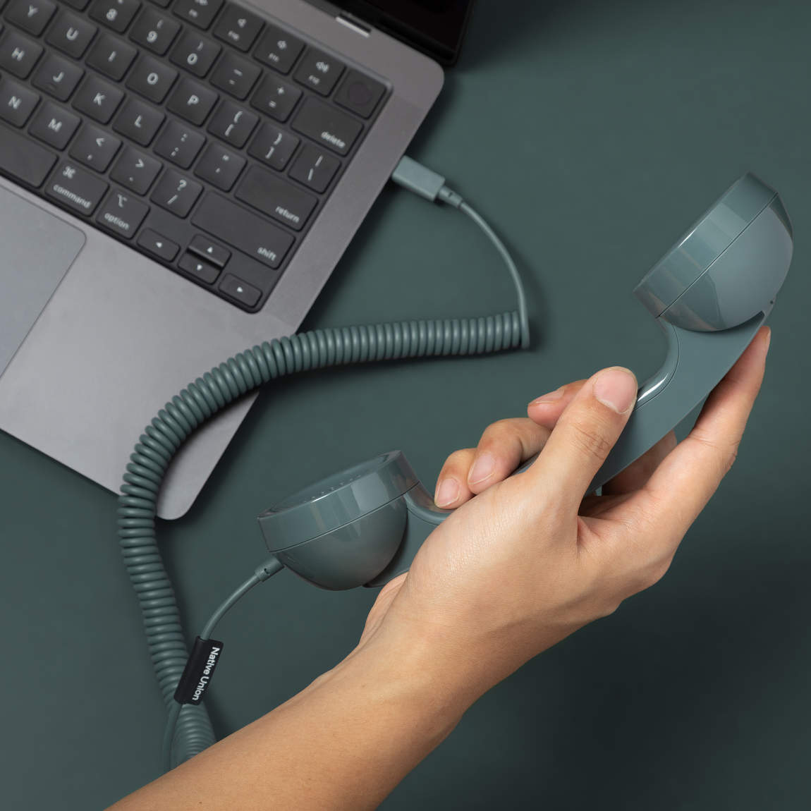 Thumbnail - Native Union POP Phone - Dunkelgrün