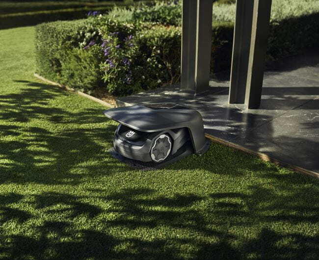 Husqvarna Automower Aspire R4 Mähroboter + gratis Garage