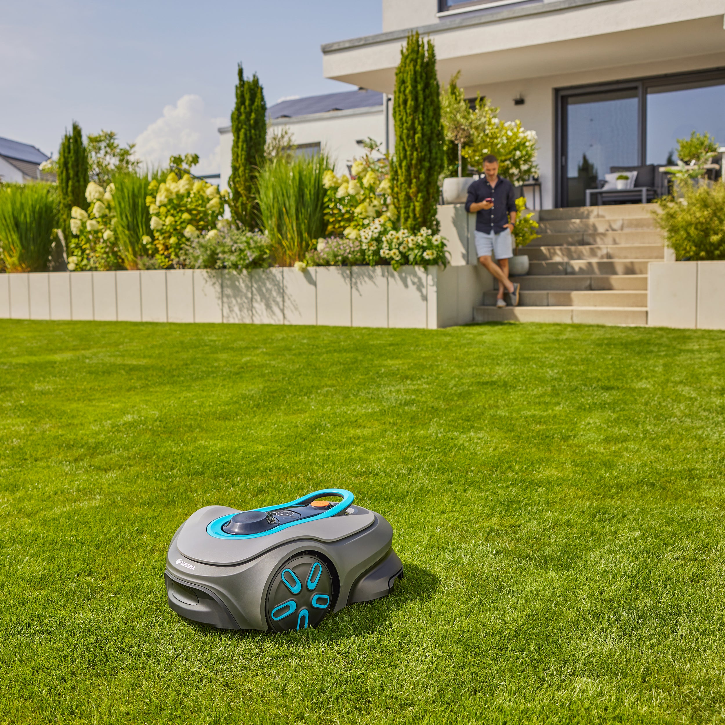 Gardena Mähroboter smart SILENO free 800 m² Set + Zwischenstecker