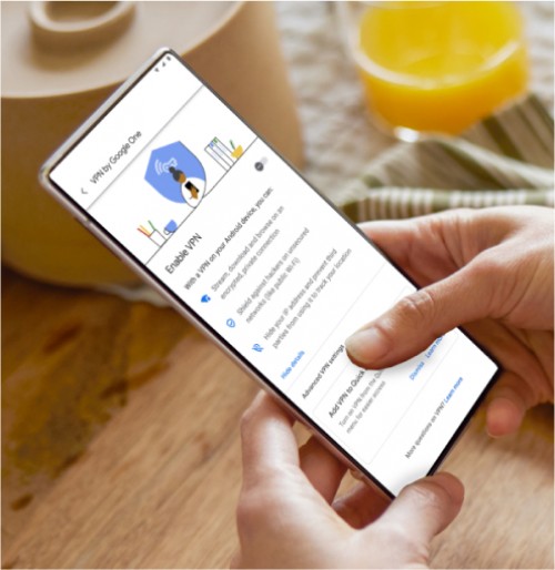 Google One Gutschein - Weiß